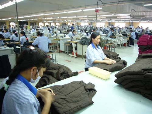 Doanh nghiệp dệt may Hàn Quốc đầu tư vào Việt Nam: Cầm chắc phần thắng